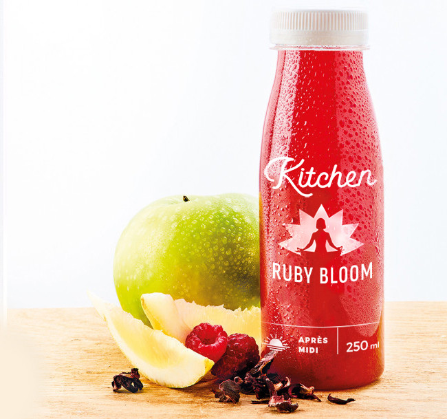 Ruby Bloom : Pomme, framboise, citron, gingembre, infusion fleur d'hibiscus.